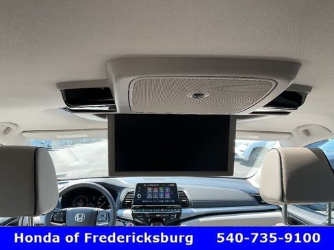 Certified 2026 Honda Odyssey Touring image 34
