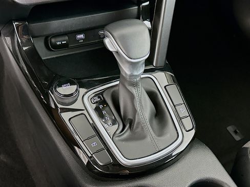 Used 2025 Kia Seltos S image 25