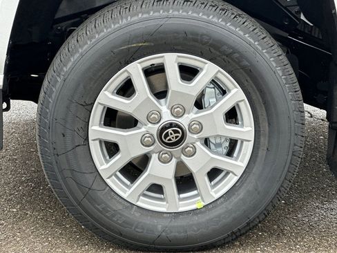 New 2026 Toyota Tacoma SR5 image 31