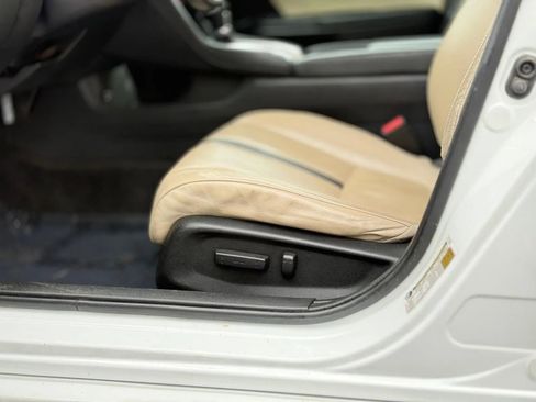 Used 2016 Honda Civic EX-L image 11