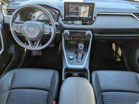 Used 2020 Toyota RAV4 XSE image 8