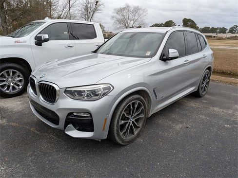 Used 2018 BMW X3 xDrive30i w/ M Sport Package image 3