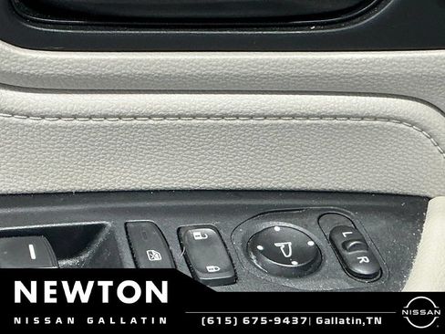 Used 2025 Honda Odyssey EX-L image 13