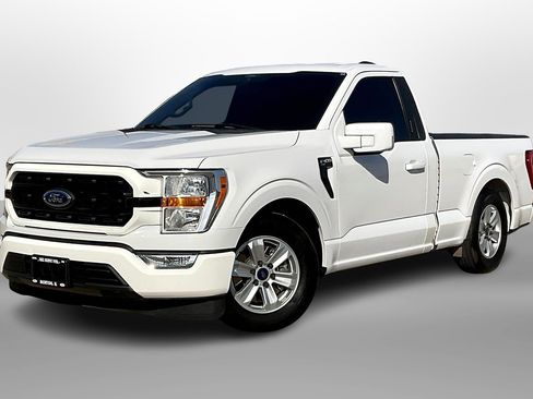 Used 2021 Ford F150 XLT w/ Equipment Group 301A Mid RWD image 11
