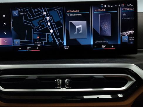 Certified 2023 BMW 330i Sedan w/ M Sport Package image 21