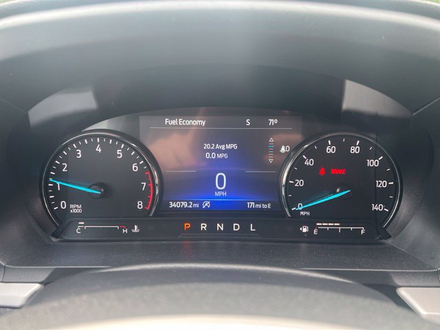 Used 2024 Ford Explorer XLT w/ Equipment Group 202A AWD/4WD image 12