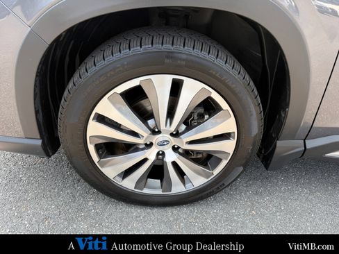 Used 2022 Subaru Ascent Touring AWD/4WD image 12