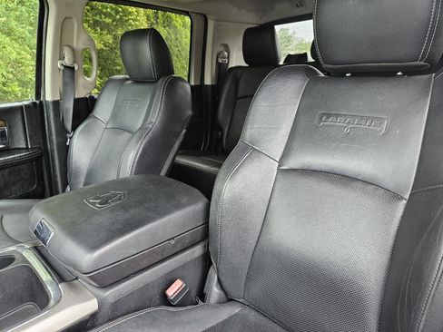 Used 2016 RAM 2500 Laramie AWD/4WD image 13