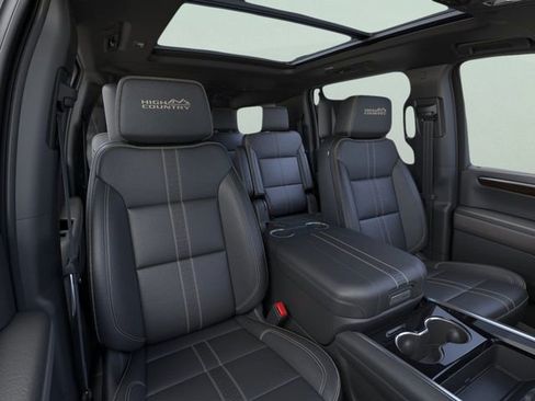 New 2026 Chevrolet Suburban High Country image 16