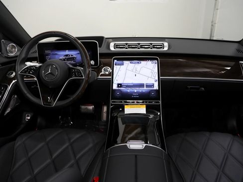 Used 2026 Mercedes-Benz Maybach S 580 4MATIC image 52