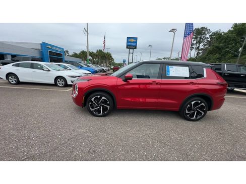 Used 2024 Mitsubishi Outlander SEL FWD image 4