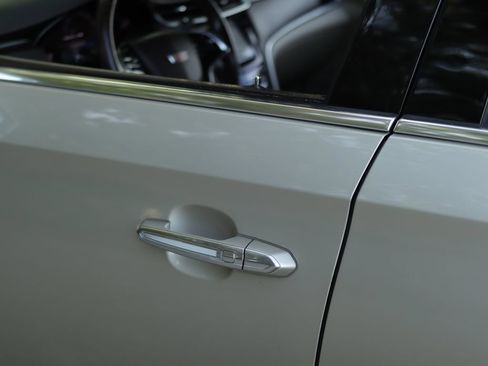 Used 2016 Cadillac XTS Luxury w/ Driver Awareness Package FWD image 37