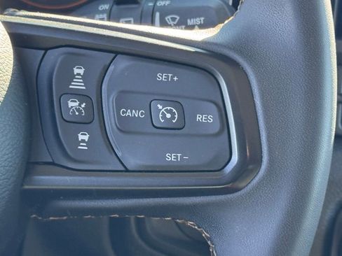 Used 2024 Jeep Wrangler Sport S image 17