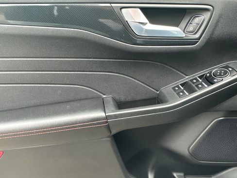 Certified 2023 Ford Escape ST-Line image 12