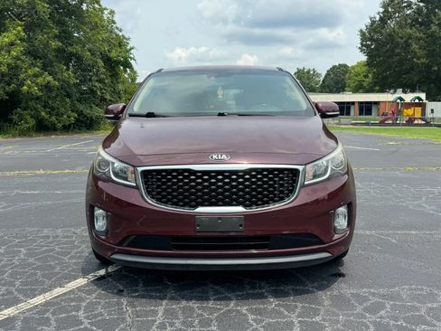 Used 2018 Kia Sedona EX FWD image 10