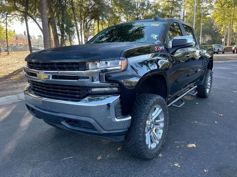 Used 2019 Chevrolet Silverado 1500 LT w/ All-Star Edition image 5
