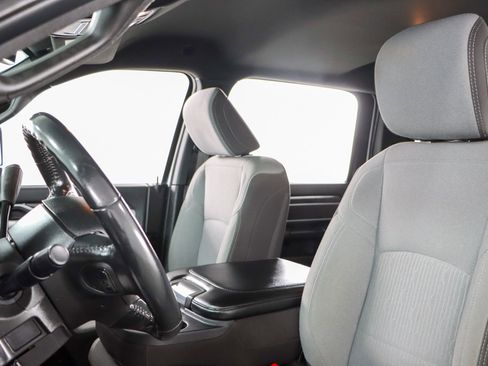 Used 2024 RAM 2500 Big Horn image 25