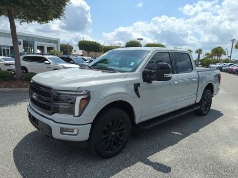 Used 2024 Ford F150 Lariat w/ Bed Utility Package AWD/4WD image 14