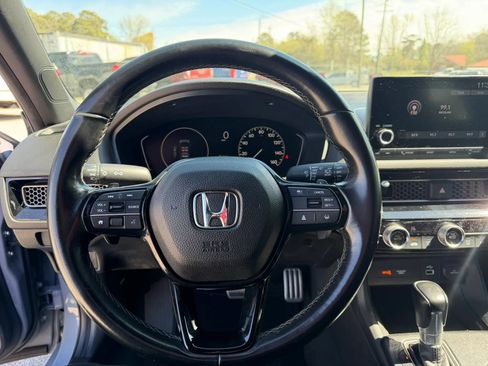 Used 2022 Honda Civic Sport image 16