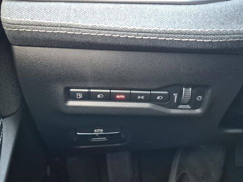 New 2026 Jeep Cherokee Laredo image 18