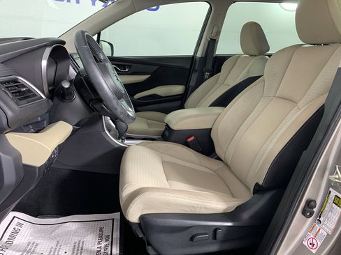 Used 2019 Subaru Ascent Premium AWD/4WD image 16