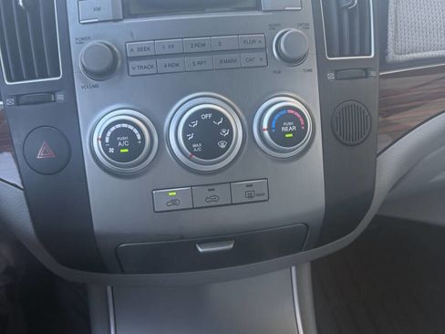 Used 2008 Hyundai Veracruz GLS image 9