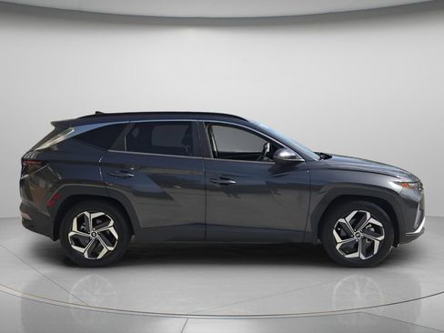 Used 2022 Hyundai Tucson SEL w/ Convenience + Premium Package FWD image 8