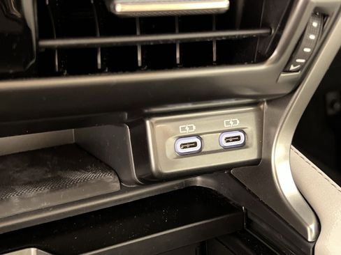 Used 2024 Lexus RX 350 Premium image 33