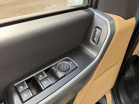 Used 2023 Ford F150 XLT AWD/4WD image 14