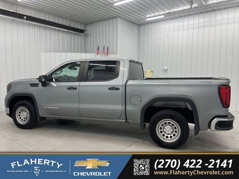 Used 2023 GMC Sierra 1500 Pro w/ Pro Value Package AWD/4WD image 5