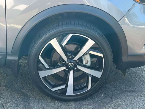 Used 2020 Nissan Rogue Sport SL AWD/4WD image 6