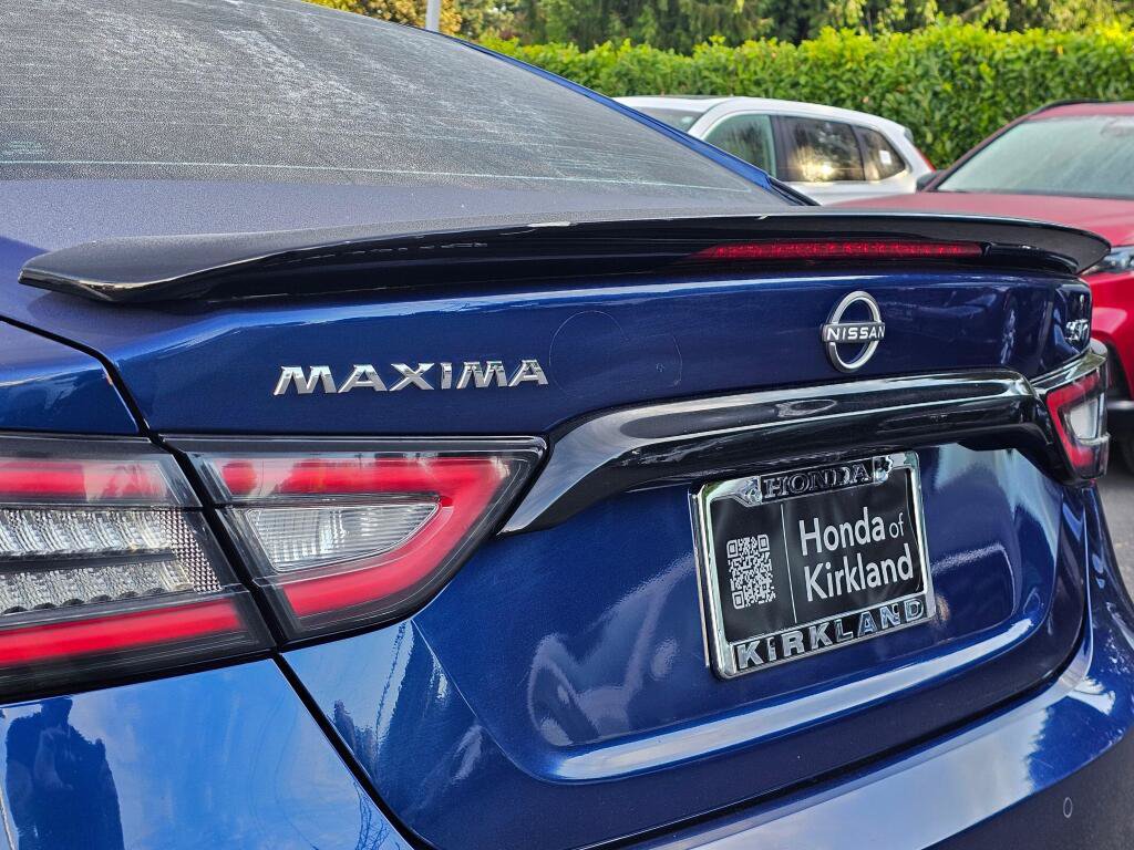 Used 2023 Nissan Maxima SR FWD image 16
