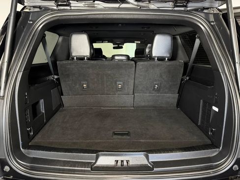 Used 2019 Ford Expedition Max Limited RWD image 14