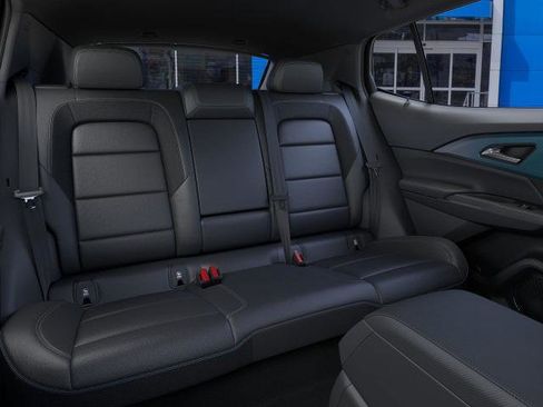 New 2026 Chevrolet Equinox EV LT AWD/4WD image 17