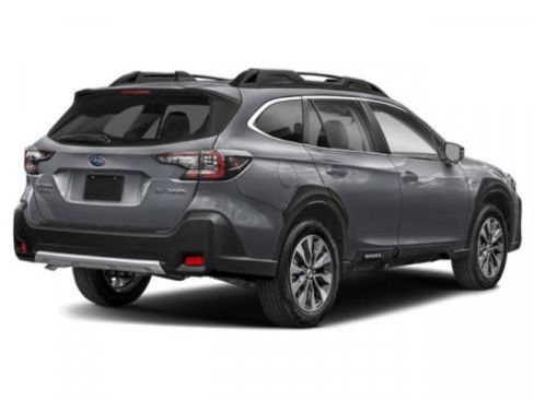 Used 2025 Subaru Outback Limited image 2