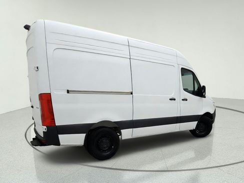 New 2025 Mercedes-Benz Sprinter 2500 image 8