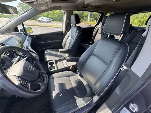 Used 2024 Honda Odyssey Elite image 13