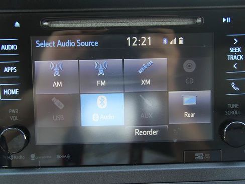 Used 2017 Toyota Sienna XLE Premium AWD/4WD image 33