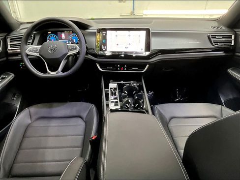 New 2026 Volkswagen Atlas Cross Sport SEL image 7