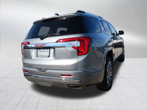 Used 2023 GMC Acadia Denali image 7