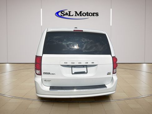 Used 2019 Dodge Grand Caravan GT FWD image 5