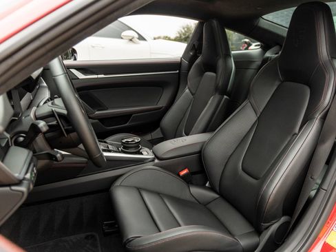 Certified 2026 Porsche 911 Carrera GTS RWD image 5