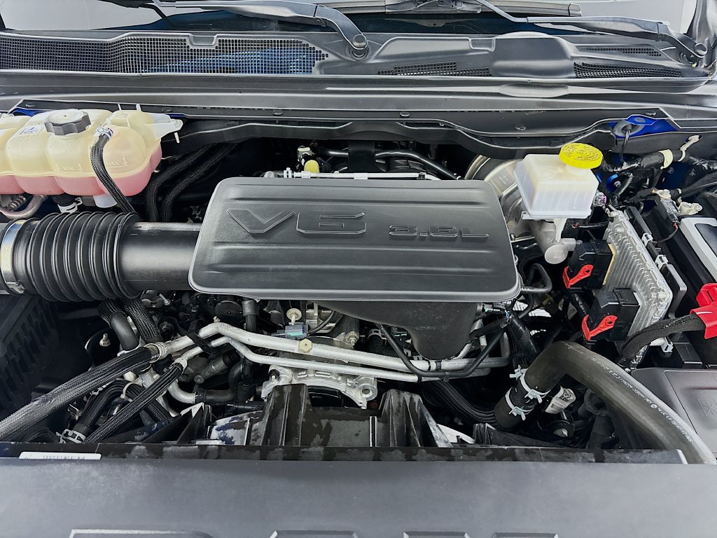 Used 2024 RAM 1500 Big Horn AWD/4WD image 30