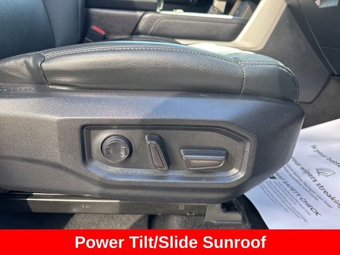 Used 2022 Toyota Tundra Limited image 29