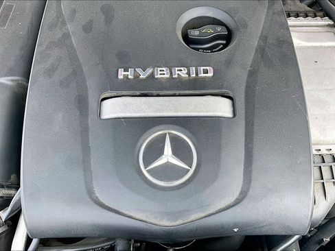 Used 2016 Mercedes-Benz C 350e Sedan image 31