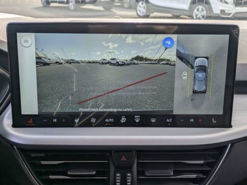 New 2025 Ford Escape SE w/ PHEV Premium Package image 24