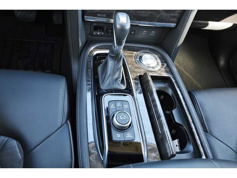 Used 2024 Nissan Armada Platinum w/ Captain's Chairs Package image 26