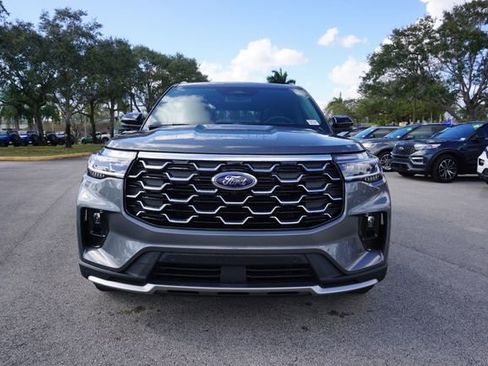 New 2026 Ford Explorer Platinum image 24