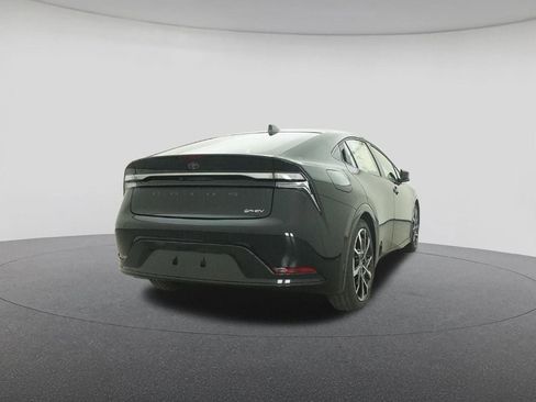 New 2026 Toyota Prius Plug-In Hybrid image 24