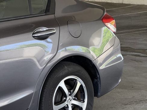 Used 2015 Honda Civic SE image 10